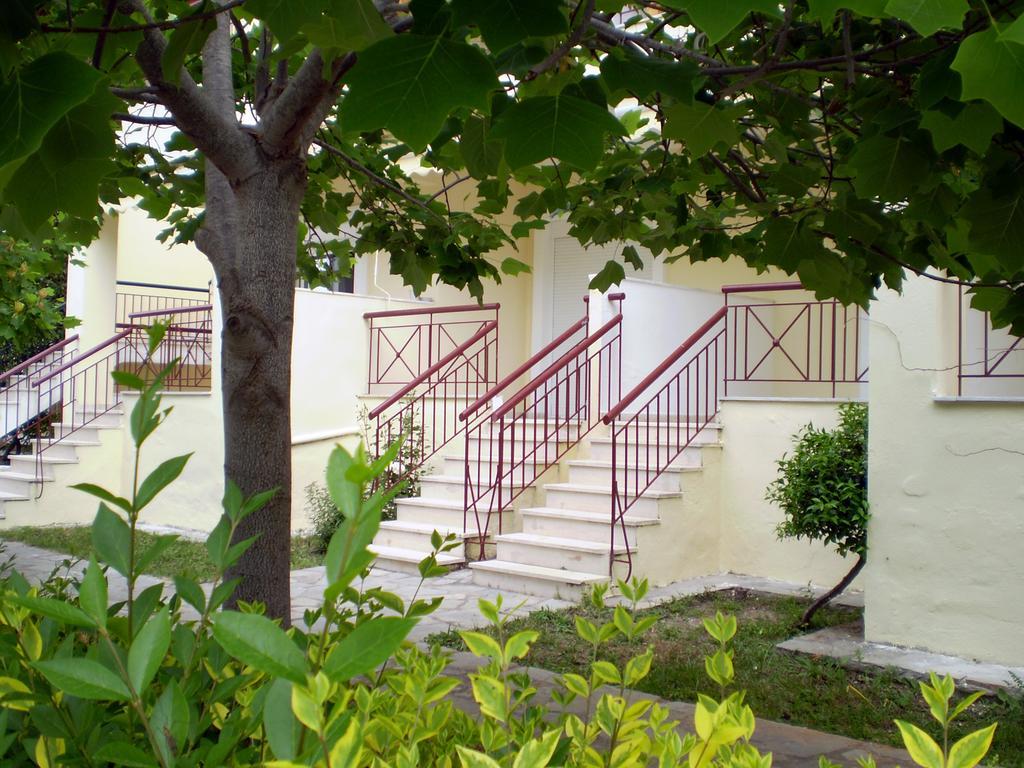 Siviri Rental Houses Exteriör bild